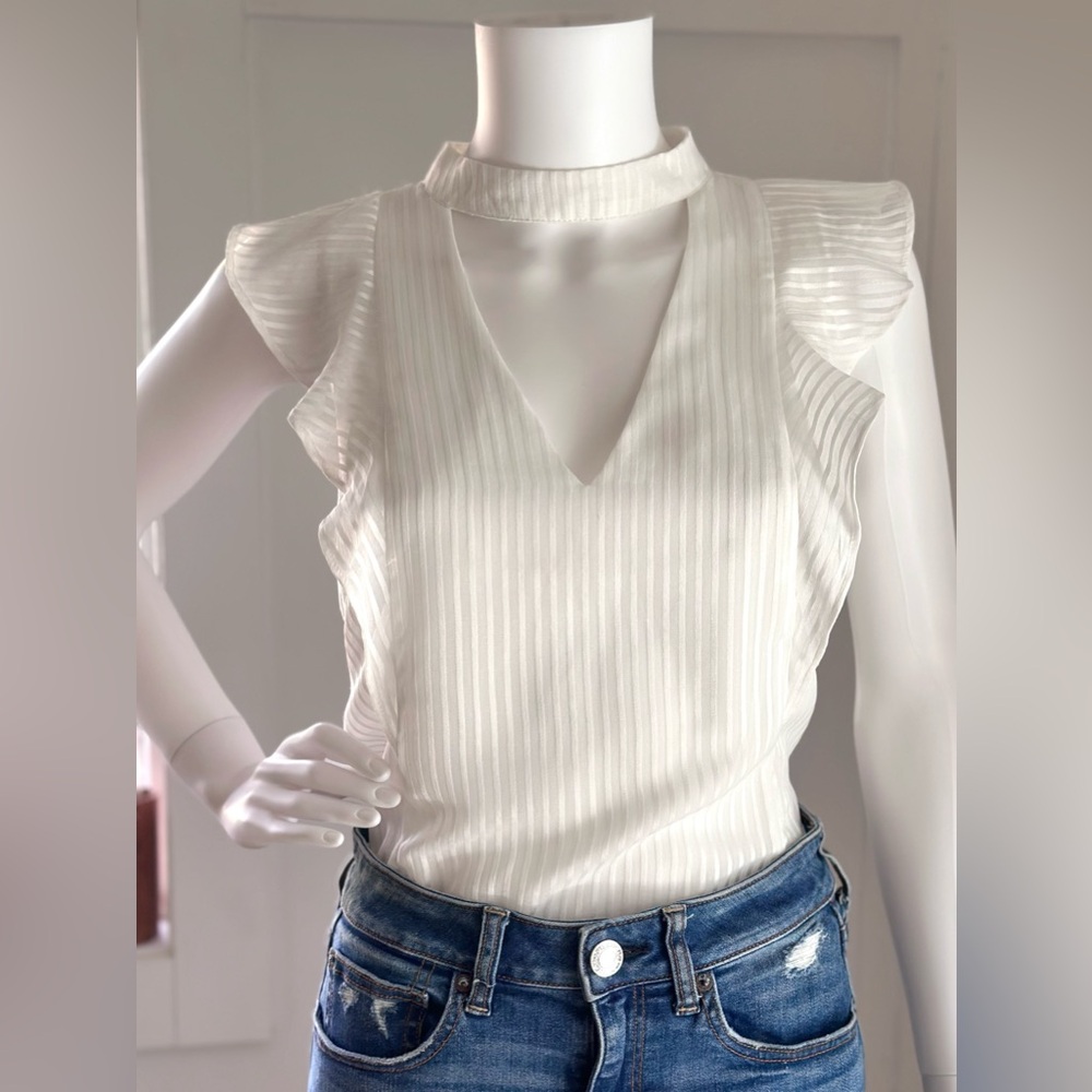 Astr Ivory Ribbed V-Neck Mock Collar Flutter Sleeve Top